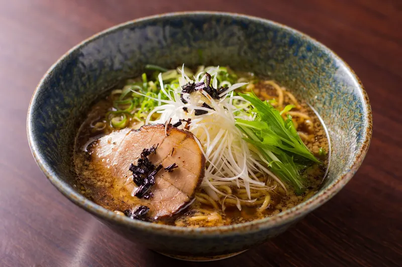 しょうゆラーメン￥800-